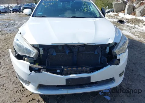 2014 Kia Cadenza Premium z USA, uszkodzony, nr VIN KNALN4D73E5127619